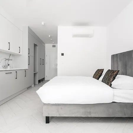 Sea & Apartman